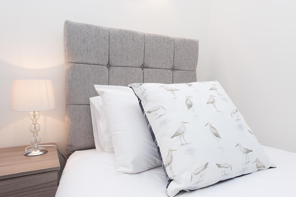 Two Bed Ground Floor Apartment, Sleeps Six, Free Parking And High Speed Wifi 램즈게이트 외부 사진