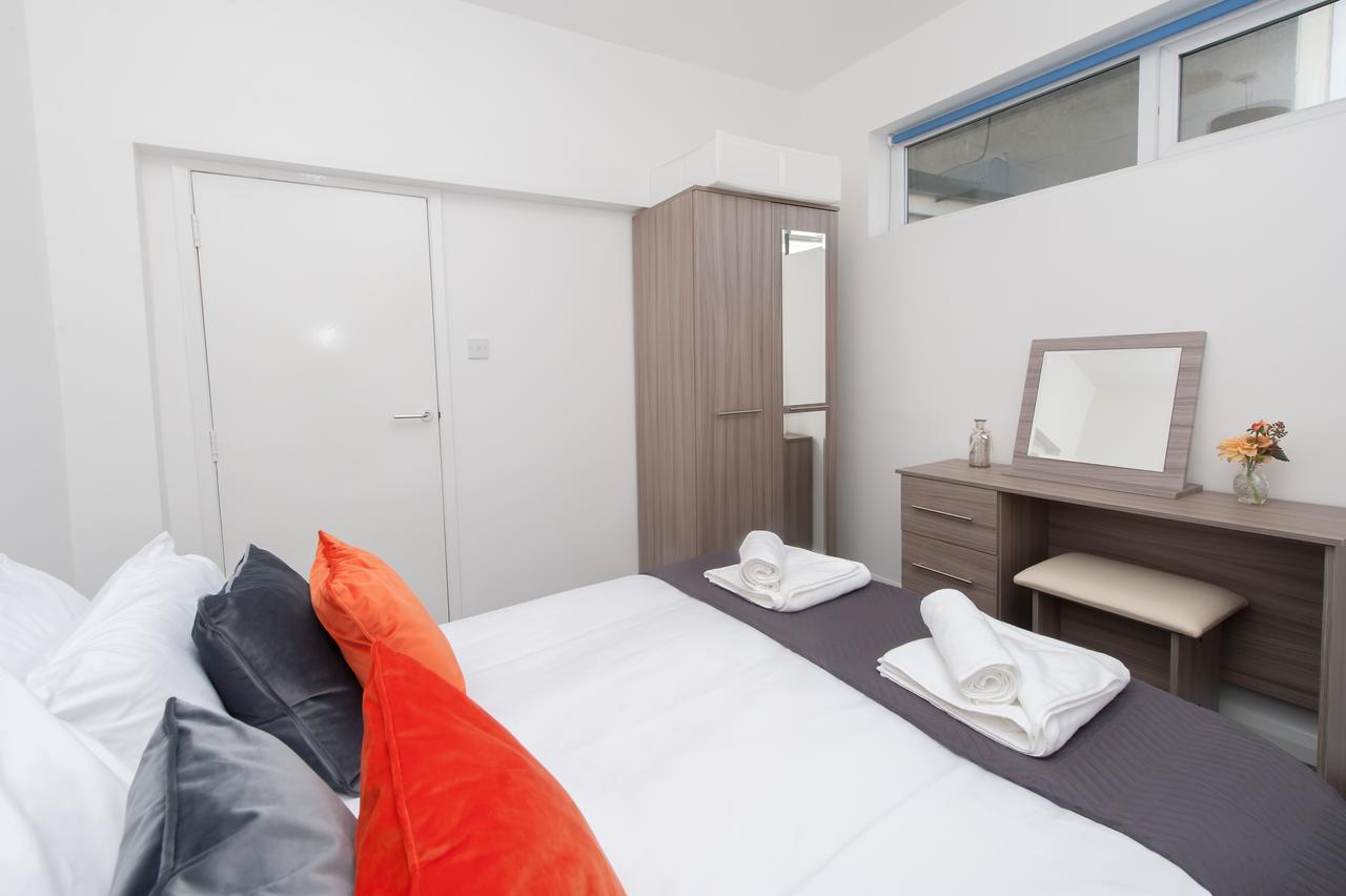Two Bed Ground Floor Apartment, Sleeps Six, Free Parking And High Speed Wifi 램즈게이트 외부 사진