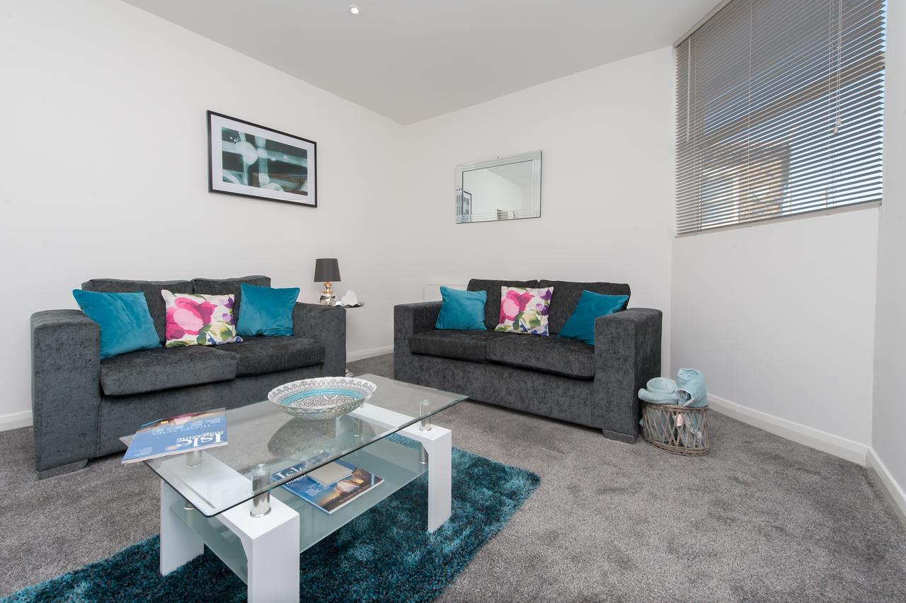Two Bed Ground Floor Apartment, Sleeps Six, Free Parking And High Speed Wifi 램즈게이트 외부 사진